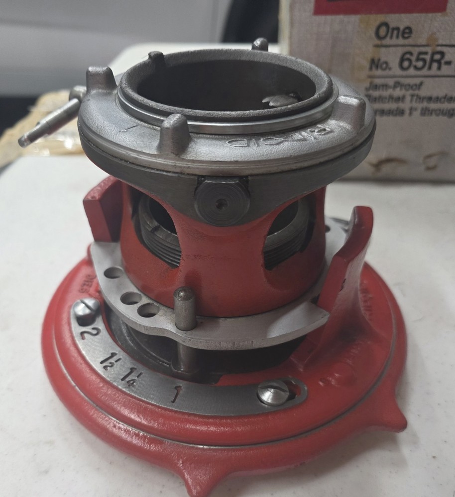 RIDGID 65R Pipe Threader