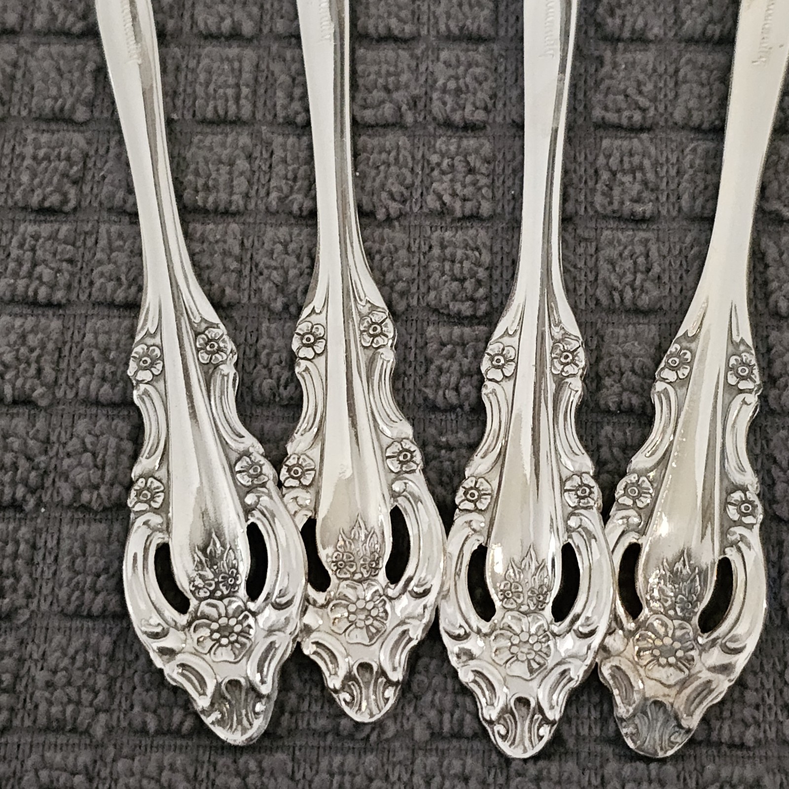 Silver Artistry Community Silverplate Set of 4 Salad Forks 1965