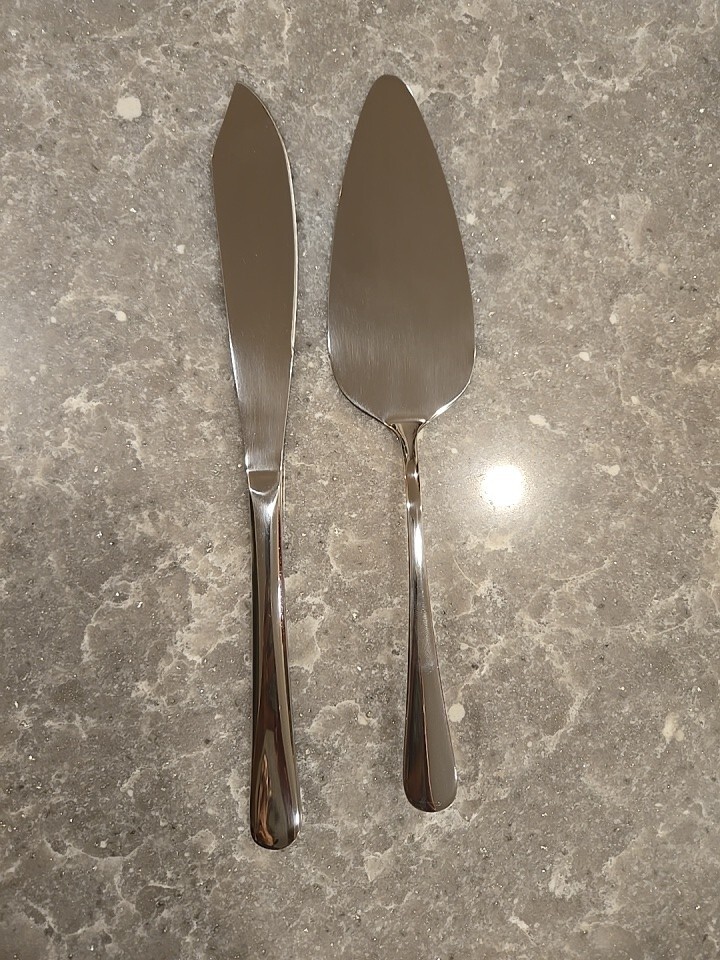 Cake Serving Set, Stainless Steel Beautiful!