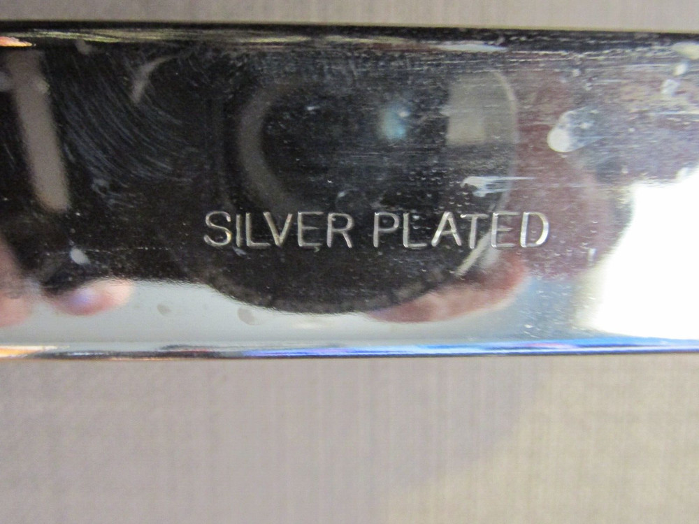 Vintage - Silver Plated Napkin Holder - Shell Shaped w/Floral Design-5" x 2 3/4"