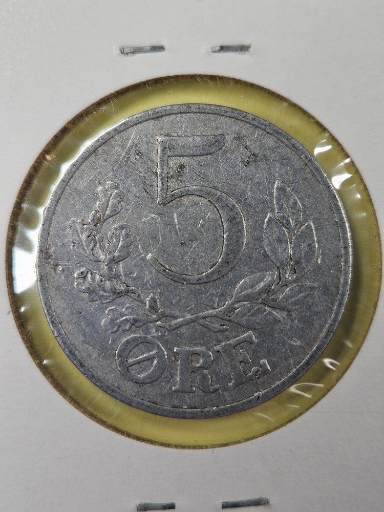 COINS - DENMARK - 5 ORE 1941