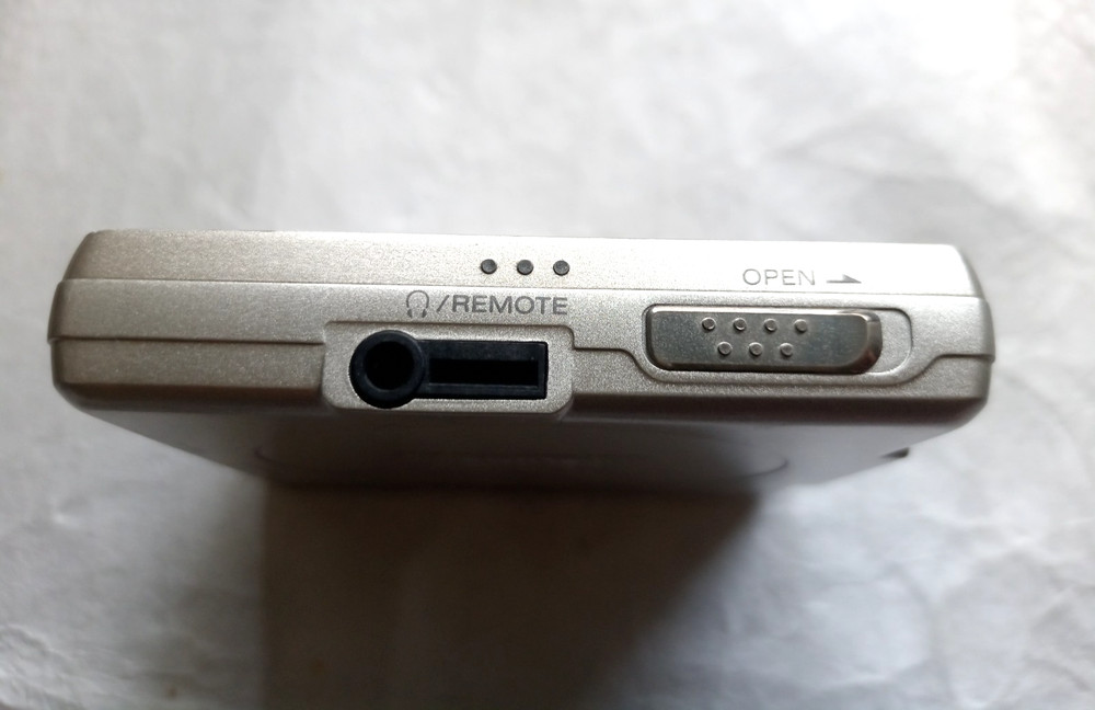 SONY MD Walkman Portable MINI DISC Player MZ-E55 Operation Confirmed