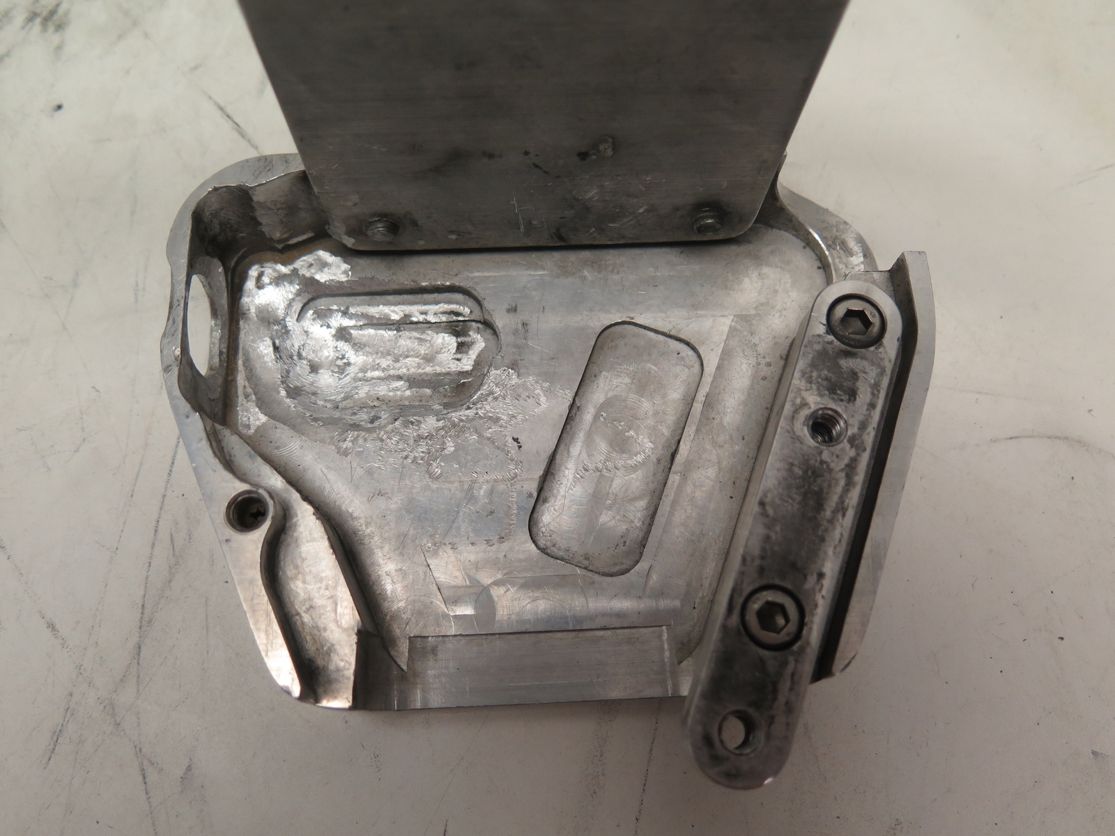 Thunderheart Billet Harley-Davidson Rigid Top Motor Mount for Big-Twins 84-99