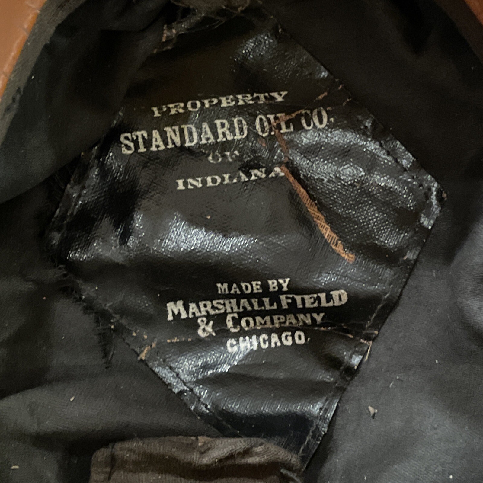 VINTAGE STANDARD OIL Indiana CO METAL ENAMEL SERVICE NAME GAS Hat Marshall Field