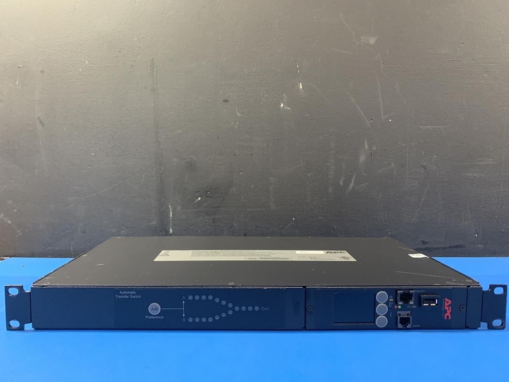 Schneider Electric APC AP4433 Rack Automatic Transfer Switch