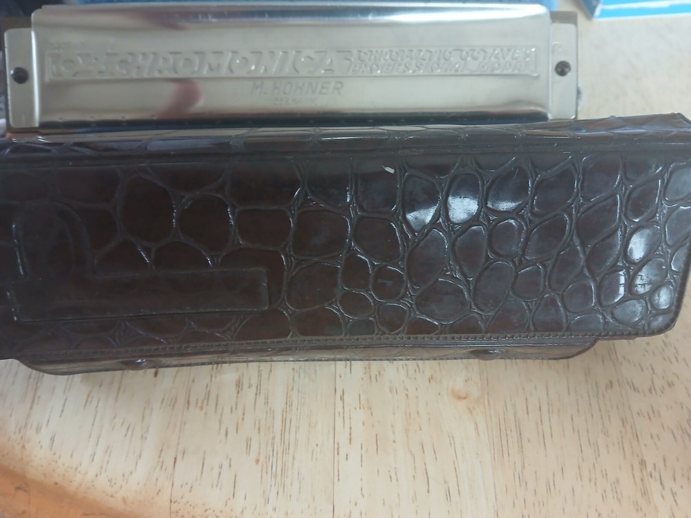 The 64 Chromonica 4 chromatic octaves Harmonica "C" Professional Model