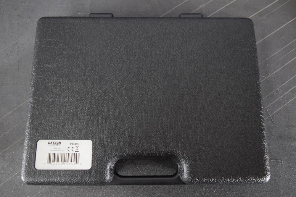 Extech Instruments PH300 Waterproof pH/mV/Temperature Meter Kit