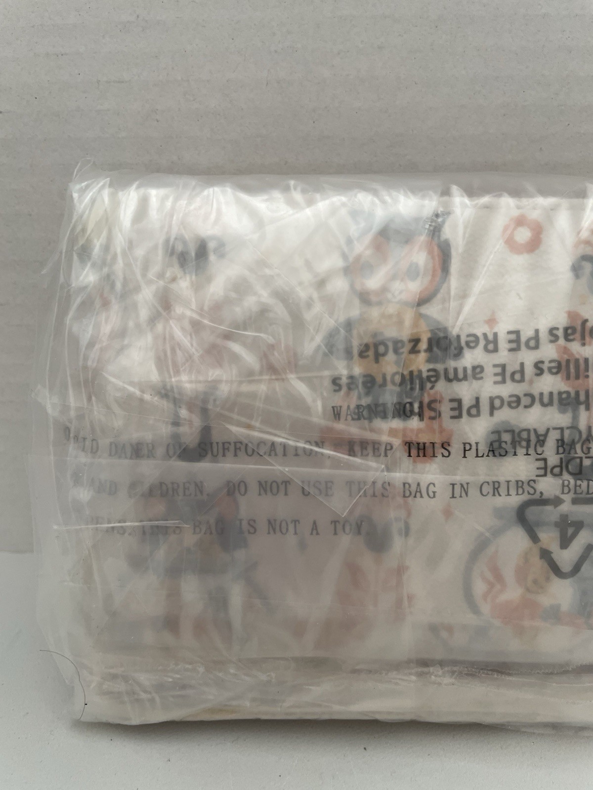 Figaro and Cleo from Pinocchio by Disney Dooney and Bourke Wallet Wristlet New