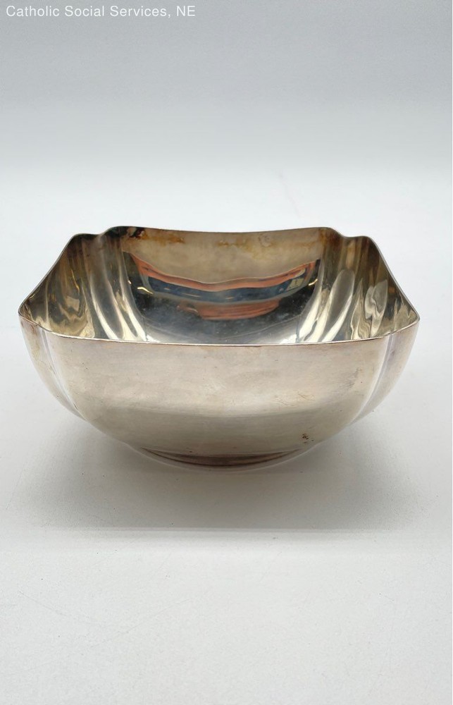 Reed & Barton Silver Plated Square Bowl Hollowware - 1045