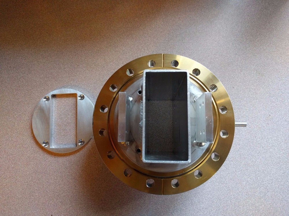 Ulvac Flange Adapter with Rectangular Inner Core Model# UFE152