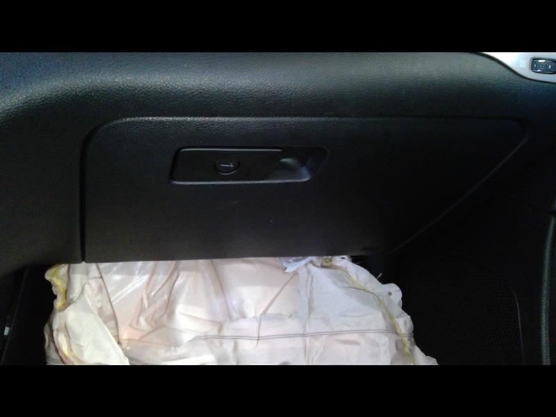 CHEROKEE  2017 Glove Box 361061