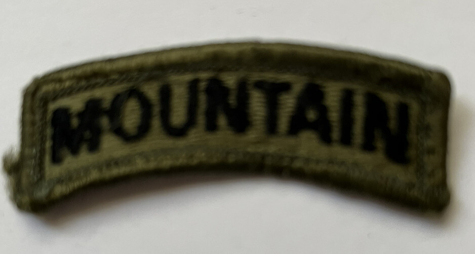 US Army Mountain Rocker Tab Subdued Shoulder Hook Patch