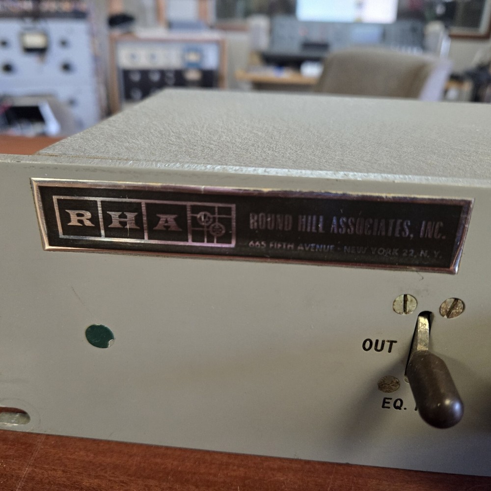Cinema Engineering Program Equalizer Type 4031-B Excellent Condition
