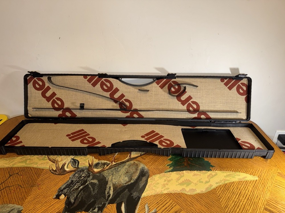 Benelli Super Black Eagle 3 Hard Plastic Shotgun Case