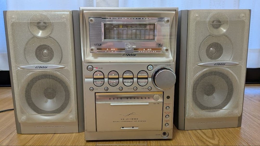 Victor Mini Component CD Radio Cassette MD Deck