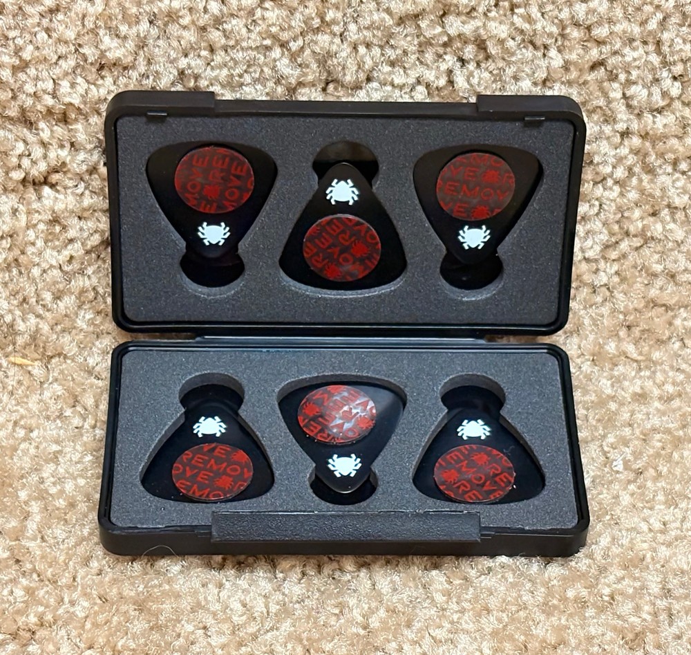 Tik Pik 6-Pack Black Celluloid Thin w/ Case