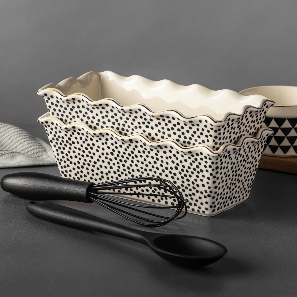 Ceramic Loaf Baking Pan with Dotted Design 2-Piece Set