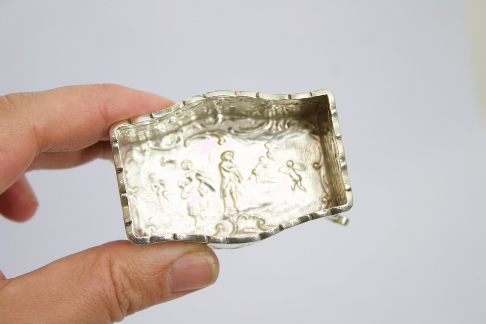 Solid silver antique Dutch decorative box dish pot