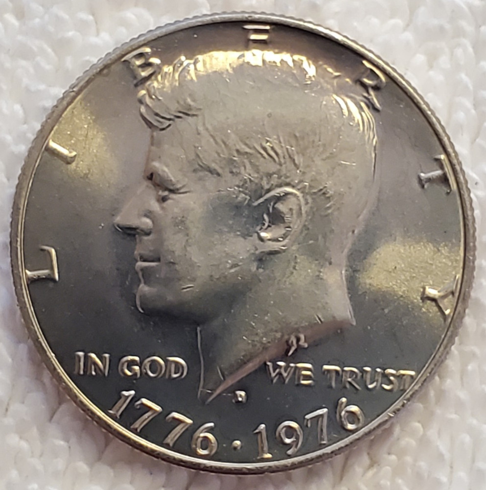 1976-D Bicentennial Kennedy Half Dollar Clad - Uncirculated