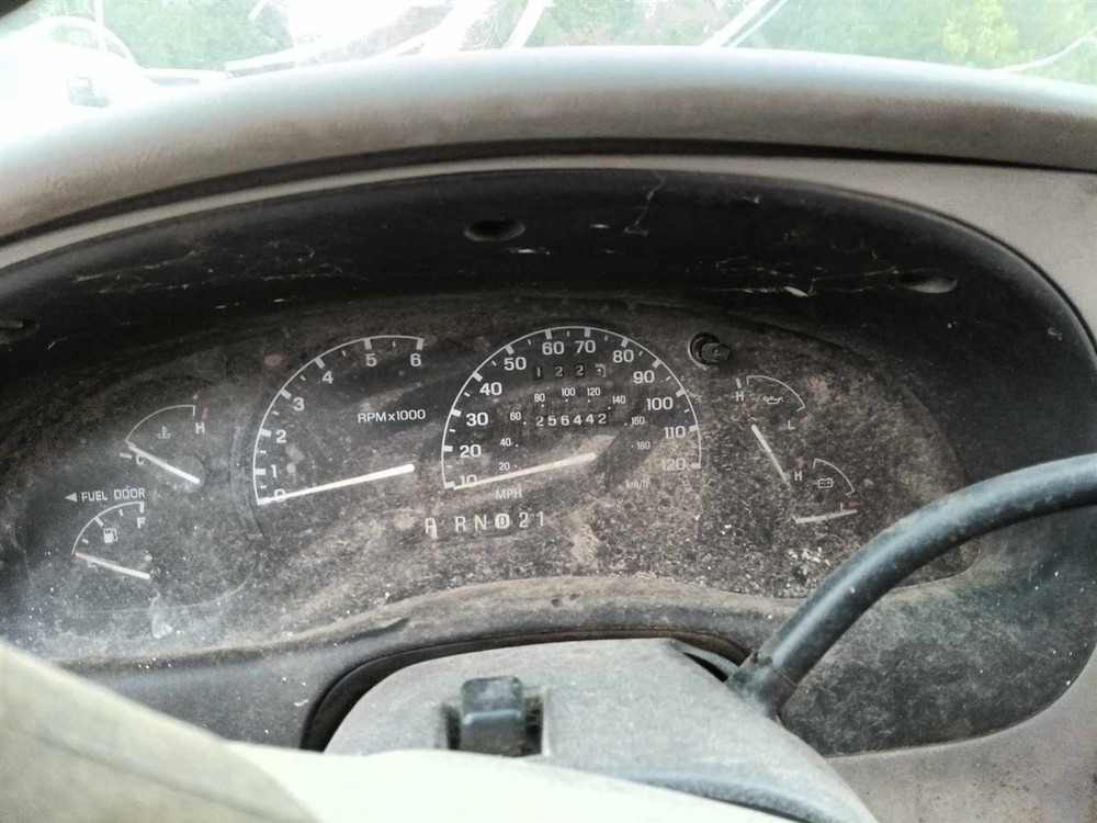 EXPLORER 2000 Fuse Box Cabin 6583