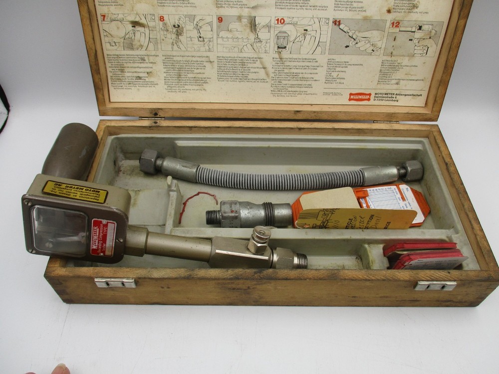 Vintage Moto Meter Diesel Compression Tester