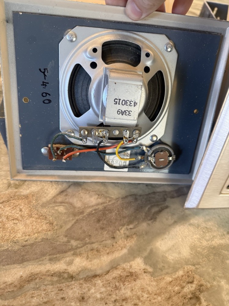 NuTone 2016 Audio Intercom System Radio Phono Input Main Unit & Remote Stations