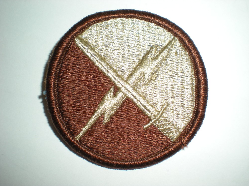 US ARMY 1ST INFORMATION OPERATIONS COMMAND PATCH - DESERT