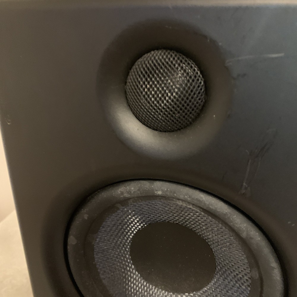 PreSonus Eris E5 2-Way 5-Inch Active Studio Monitors Pair E-5 Speakers Tested