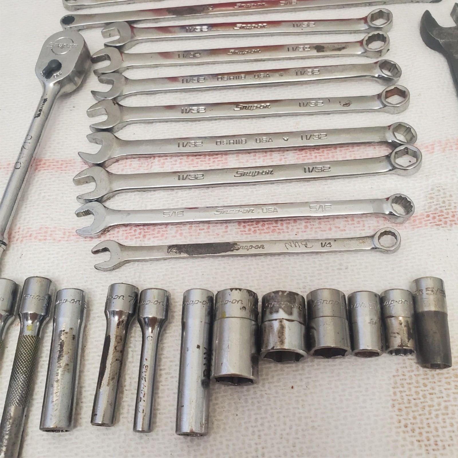 Lot of Snap on combination Wrench & Sockets LOT-1056