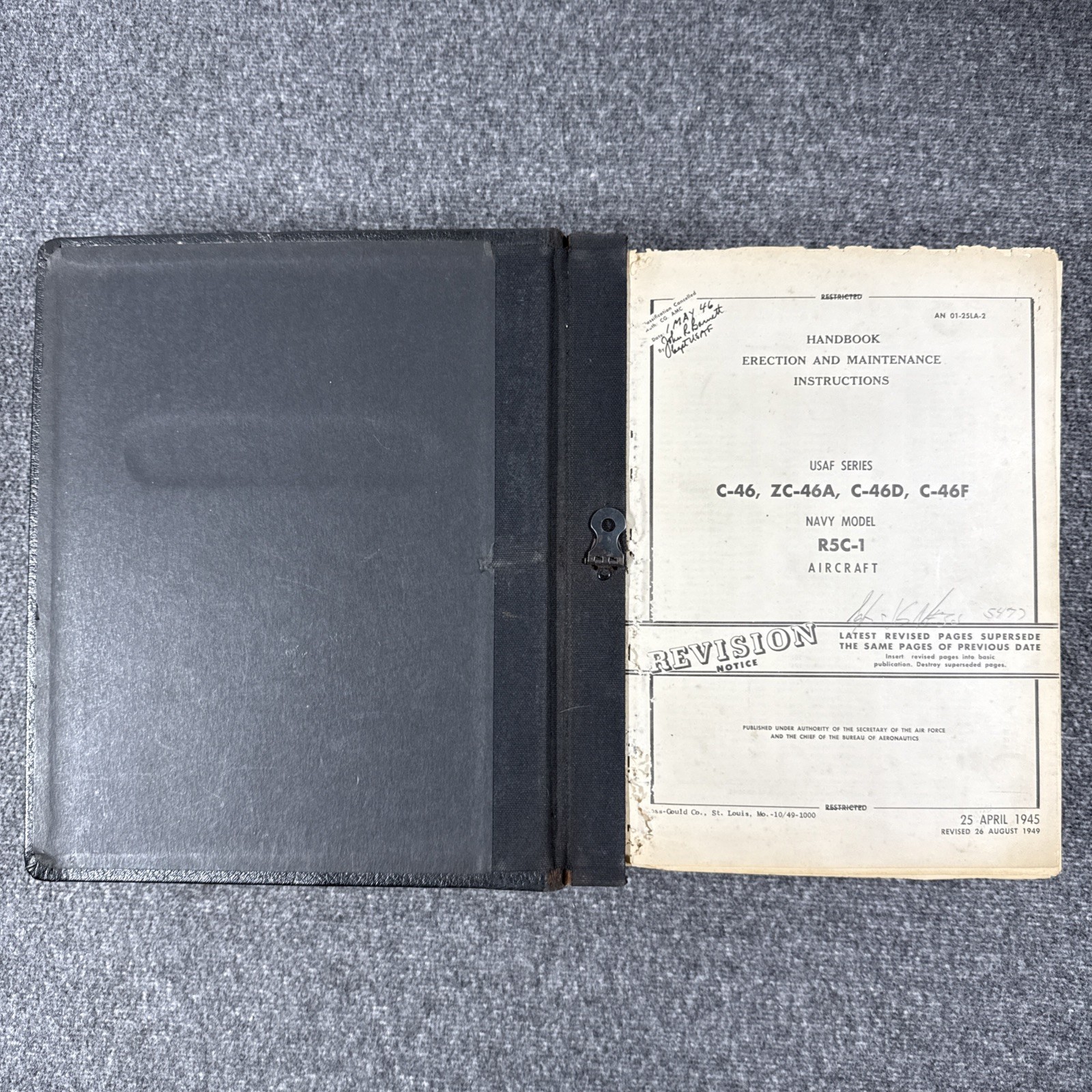 Rare 1945 A.A.F. Publications AN 01-25LA-2 Air Force Aircraft Maintenance Manual