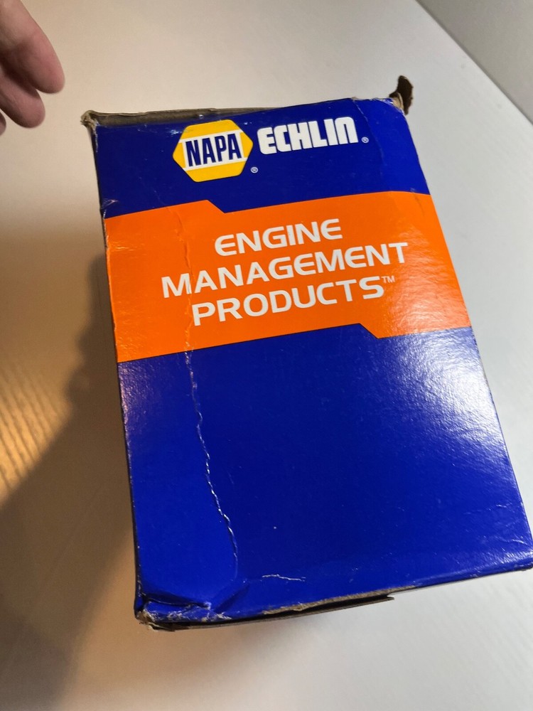Napa Echlin EP556 Distributor Cap, Black