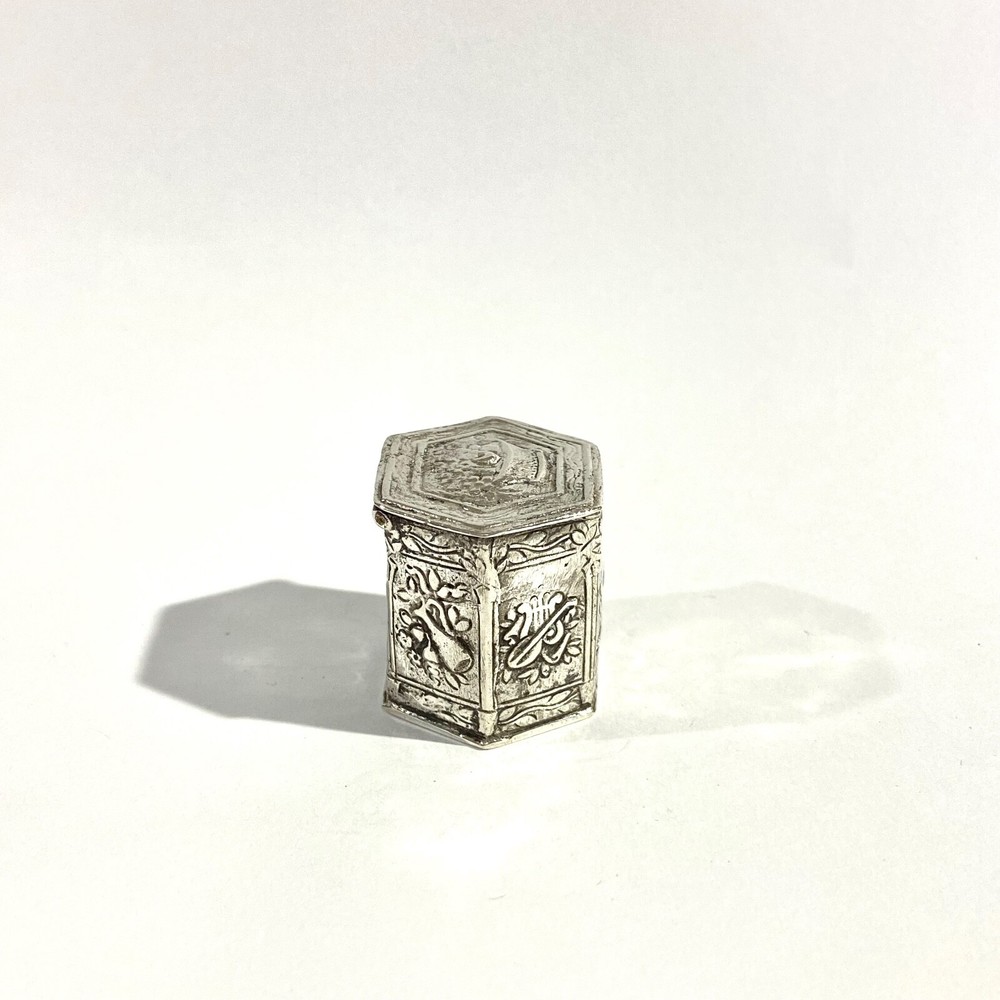 Antique Solid Silver Italian Pillbox , Hallmarked with decors