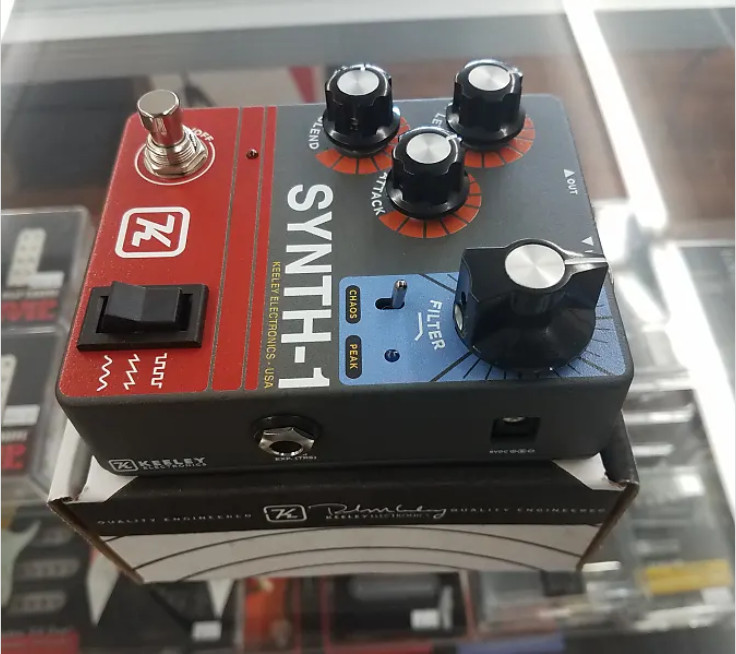 Keeley Synth 1 Reverse Attack Fuzz Wave Generator