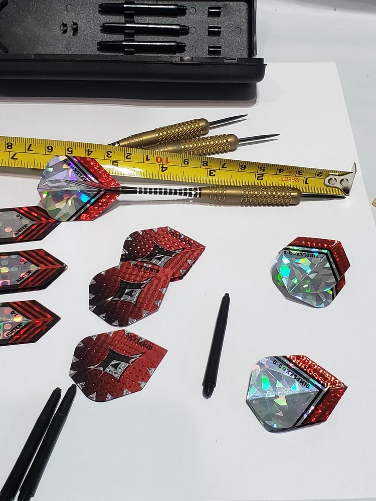 Harrows Darts Technology Hard Shell Dart Case with Dimplex Darts