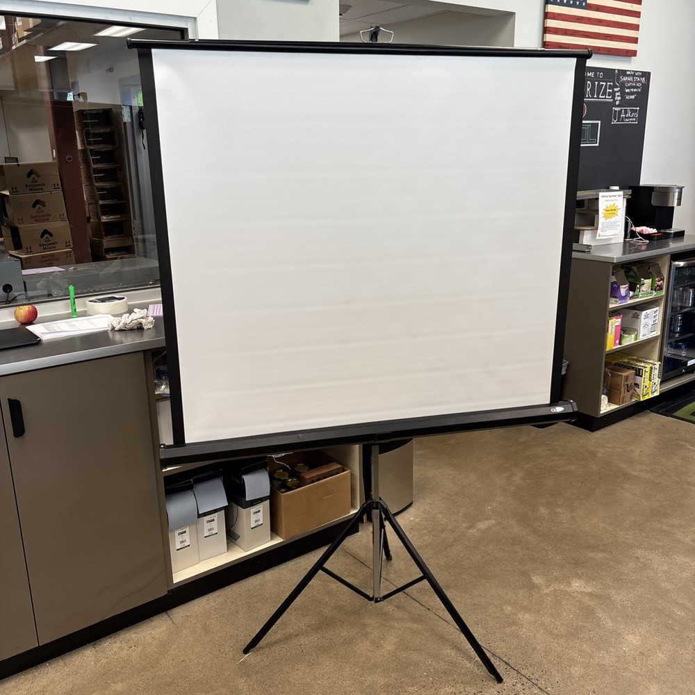 Quartet Projection Screen
