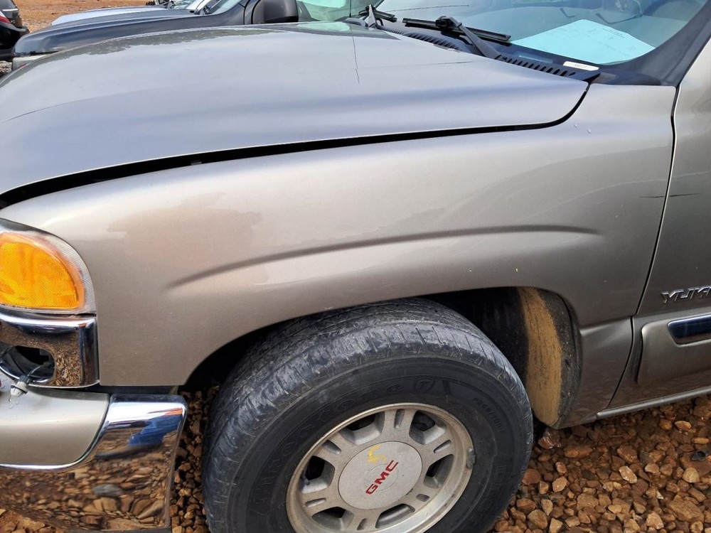 YUKON 2000 Glove Box 4779662