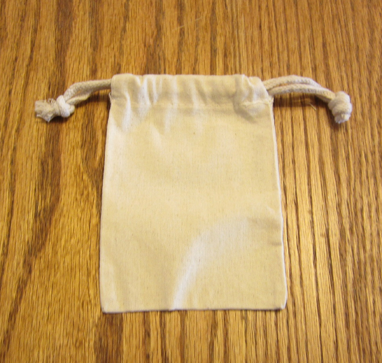 12 NEW COTTON MUSLIN BAGS WITH DRAWSTRINGS 4" BY 6" BATH SOAP HERBS QUALITY BAG
