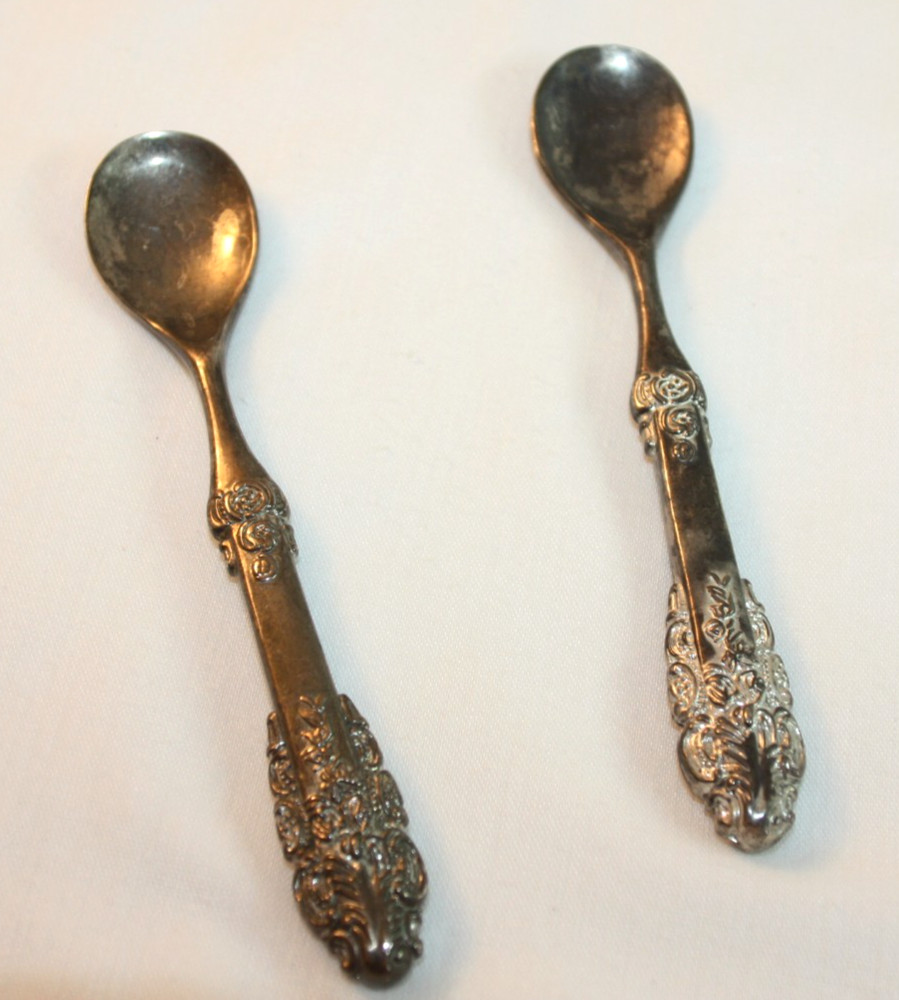Set of 2 Porringers w/Spoons - Godinger Silver Art Co Ltd.