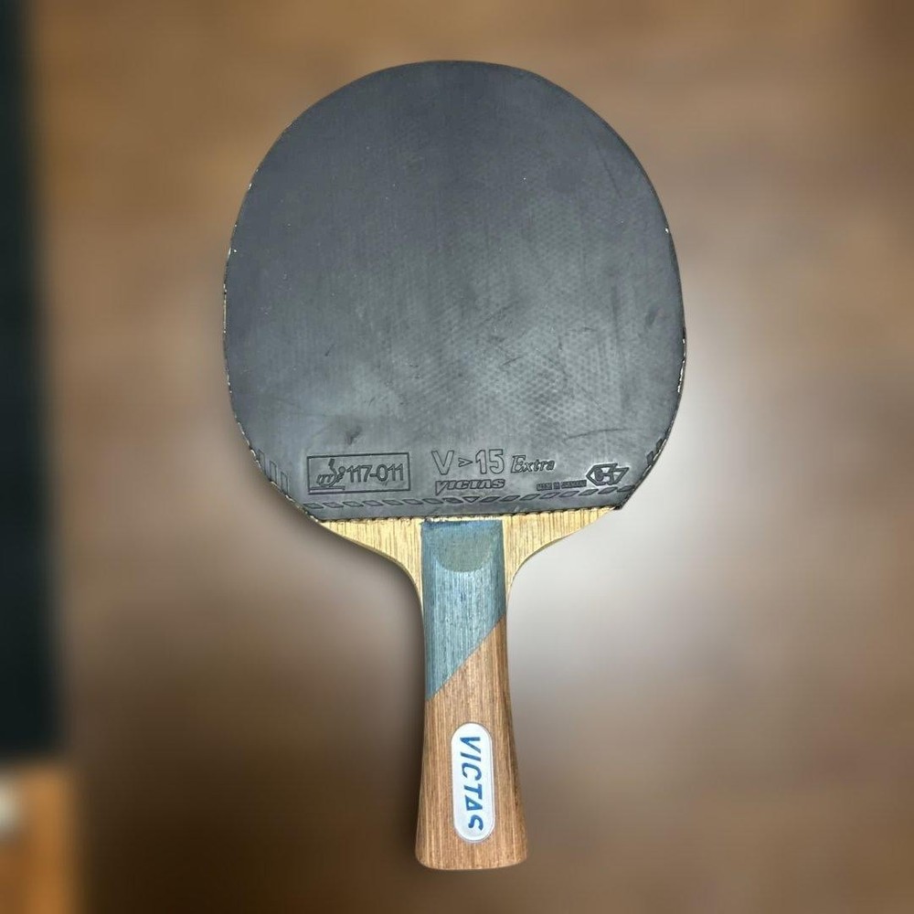 VICTAS V-15 Extra table tennis racket