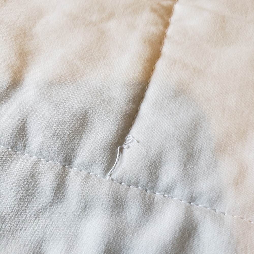 Quilted Table Runner Red White By Gloria