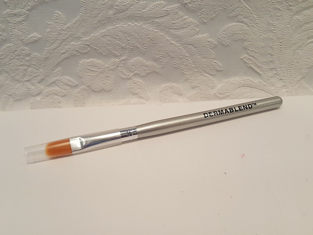 Dermablend-Full size Concealer Brush-NEW