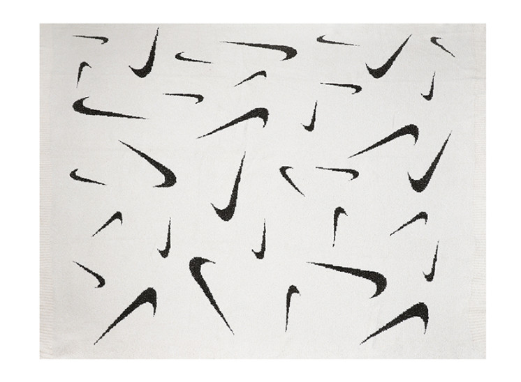 Nike Phoenix Cozy Boucle Blanket Unisex Sports Casual Blanket NWT HQ6917-118