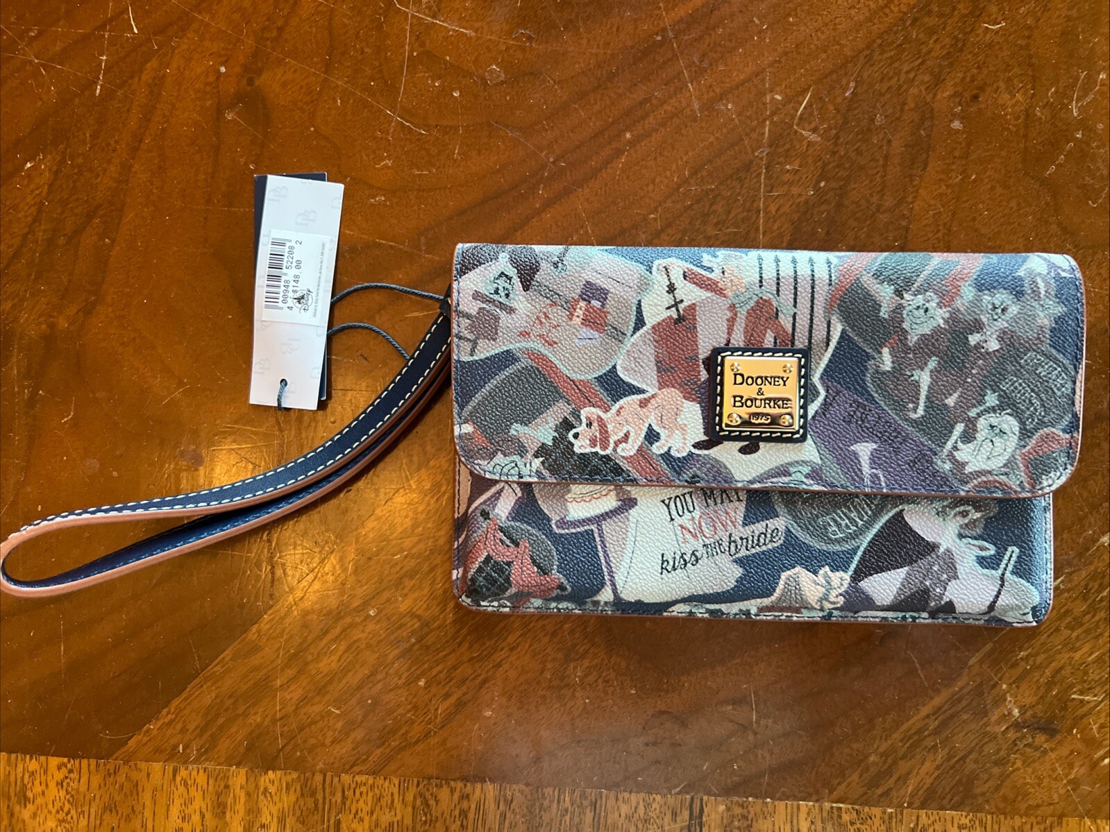 Disney Dooney & Bourke Haunted Mansion Wristlet New with Tags