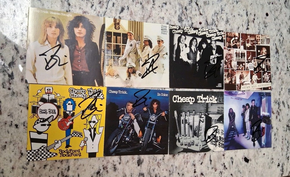 Robin Zander Cheap Trick Signed (8) Cd Booket LOT