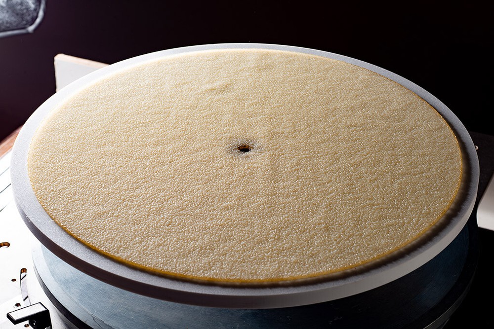 Lencohell LH-4 Matte Turntable Corian Platter