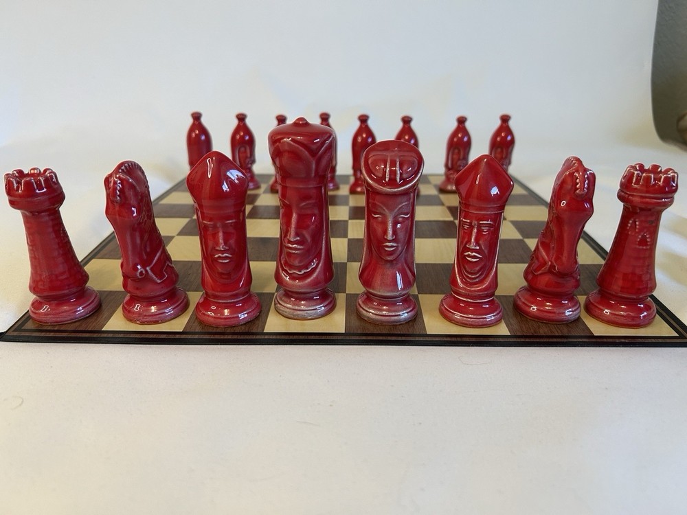 Vintage Ceramic Duncan Mold Chess Set Red & White Full Set