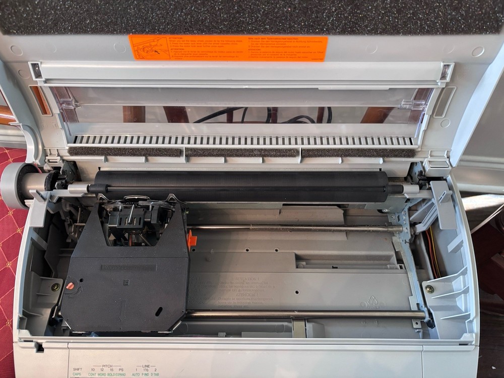 Brother EM-530 Electric Typewriter Word Processor **READ