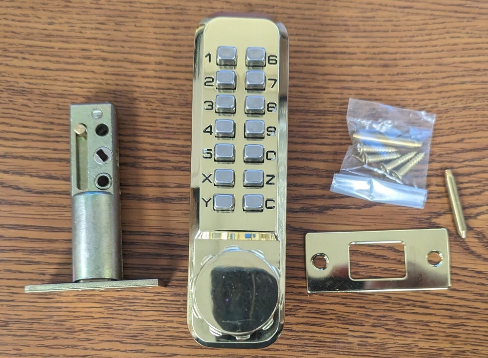 ULTRA MECHANICAL KEYLESS PUSHBUTTON COMBINATION LOCK MODEL# 1022XUS3 NEW IN BOX