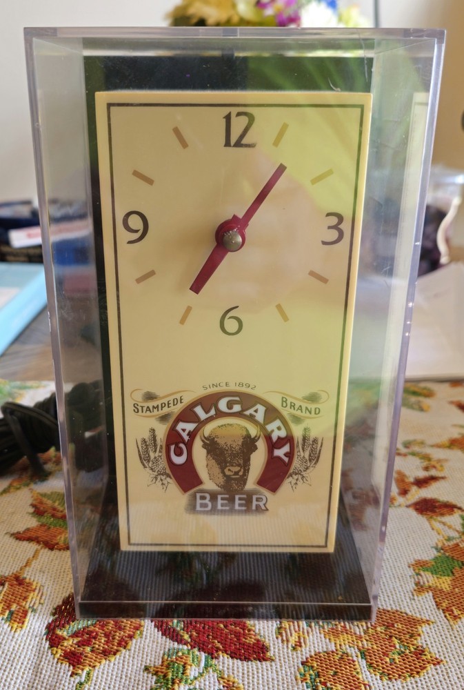 CALGARY LIGHT UP BEER CLOCK