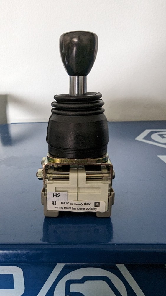 Telemecanique XD2AC2019H2 Joystick